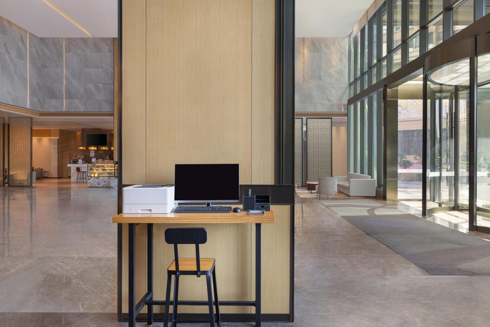 Four Points By Sheraton Guiyang, Huaxi Guiyang  Exterior photo